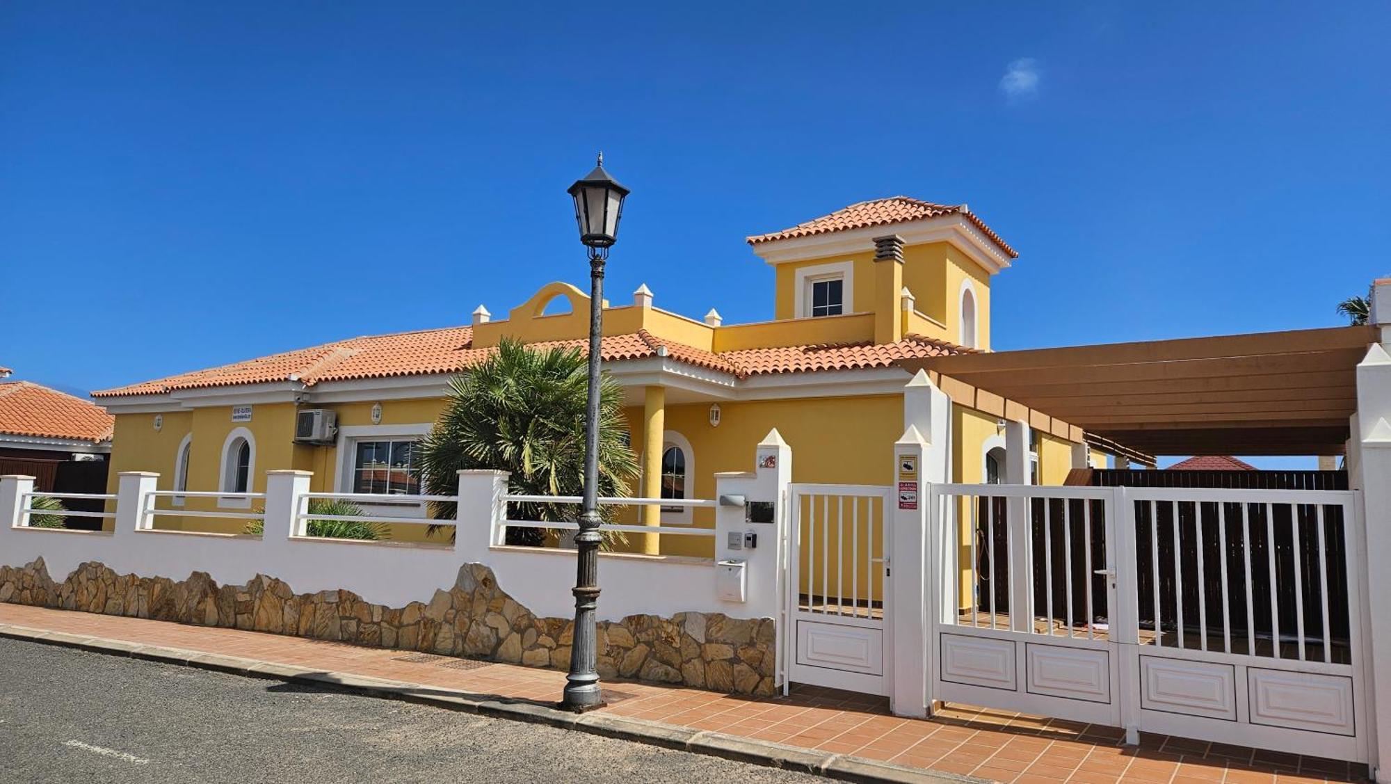 Villa Bonita On Golf In El Descanso ,Caleta Fuste-Fuerteventura Caleta De Fuste Ngoại thất bức ảnh