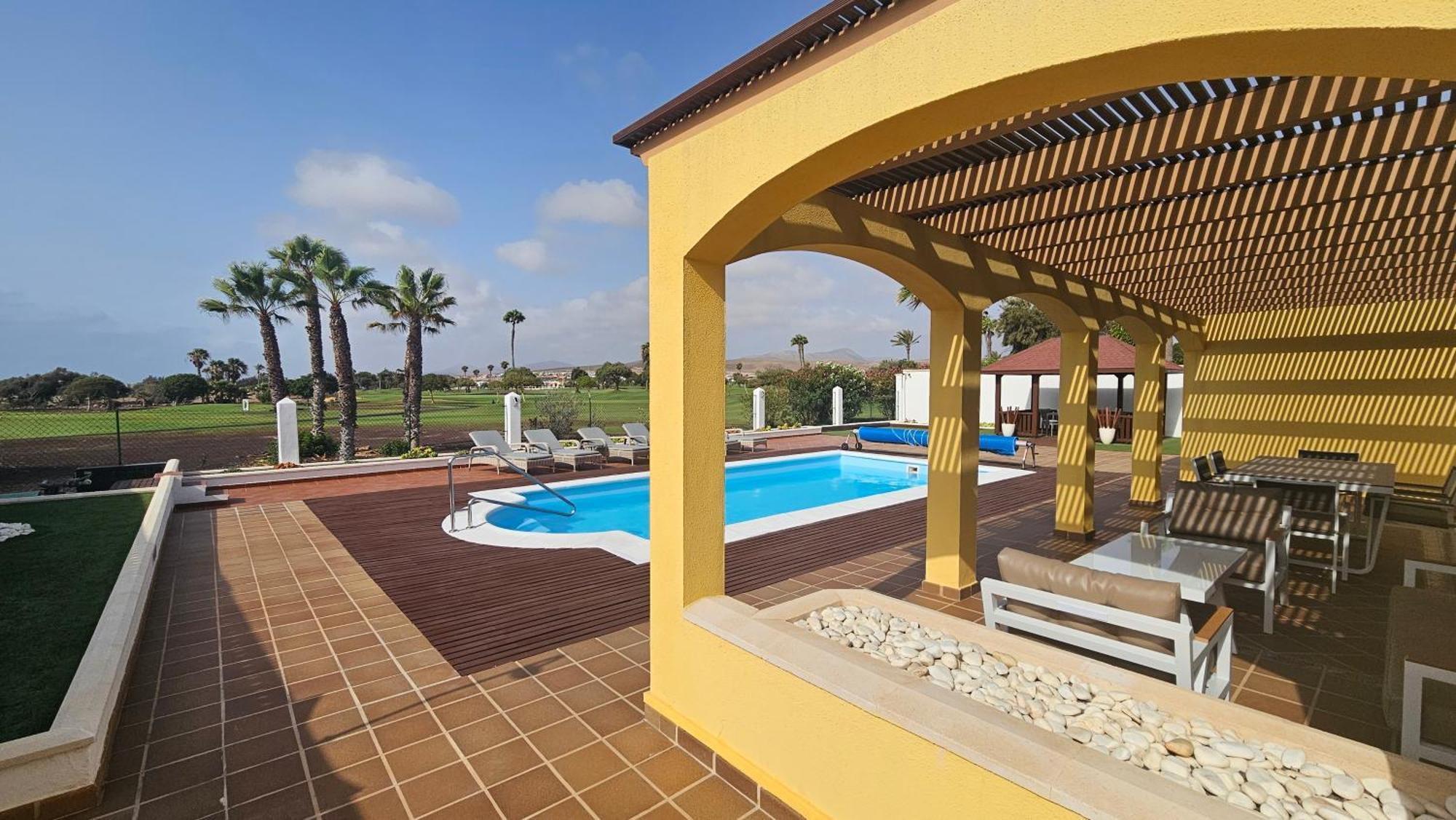 Villa Bonita On Golf In El Descanso ,Caleta Fuste-Fuerteventura Caleta De Fuste Ngoại thất bức ảnh